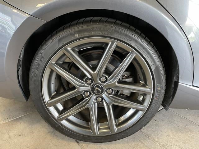2017 Lexus IS IS 350 RWD