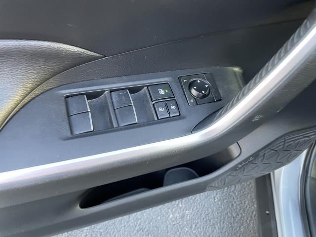 2019 Toyota RAV4 XLE Premium AWD (Natl)