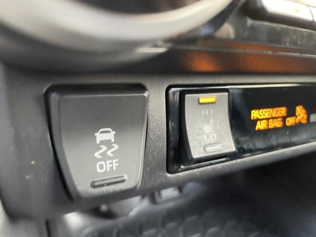 2019 Toyota RAV4 XLE Premium AWD (Natl)