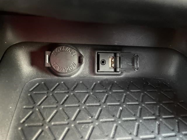 2019 Toyota RAV4 XLE Premium AWD (Natl)