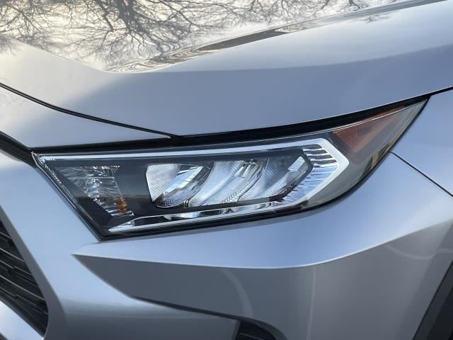 2019 Toyota RAV4 XLE Premium AWD (Natl)