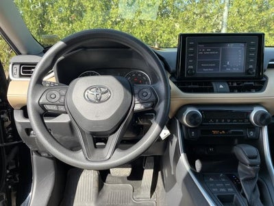 2019 Toyota RAV4 LE AWD (Natl)