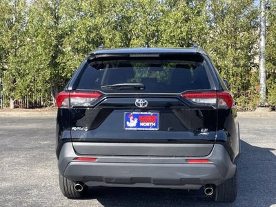 2019 Toyota RAV4 LE AWD (Natl)