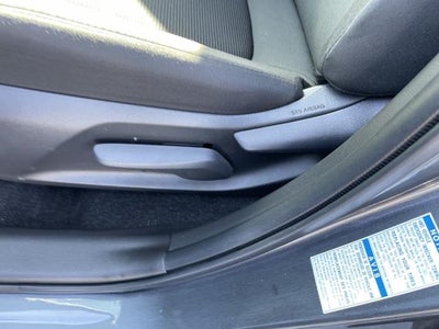 2020 Toyota RAV4 LE AWD (Natl)