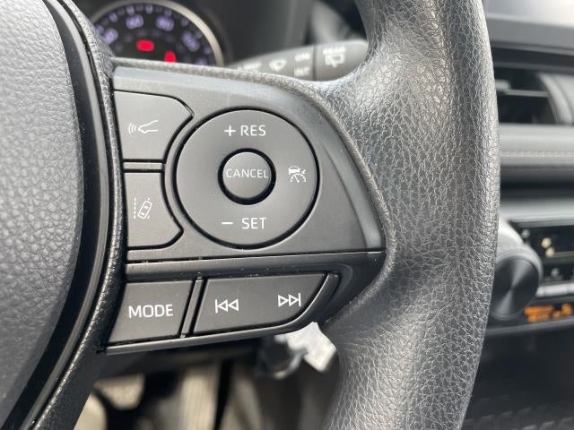 2019 Toyota RAV4 LE AWD (Natl)