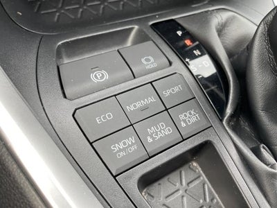 2019 Toyota RAV4 LE AWD (Natl)