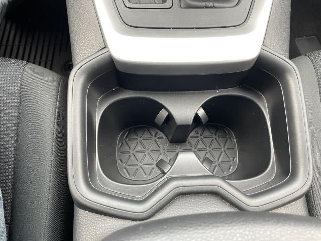 2019 Toyota RAV4 LE AWD (Natl)