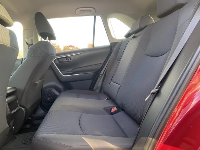 2019 Toyota RAV4 LE AWD (Natl)