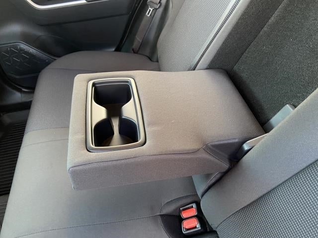 2019 Toyota RAV4 LE AWD (Natl)