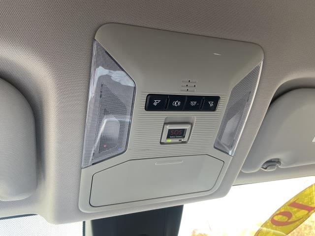 2019 Toyota RAV4 LE AWD (Natl)