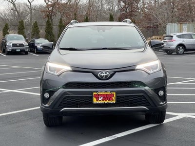 2018 Toyota RAV4 SE AWD (Natl)