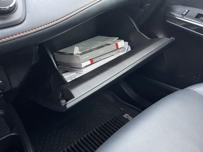 2018 Toyota RAV4 SE AWD (Natl)