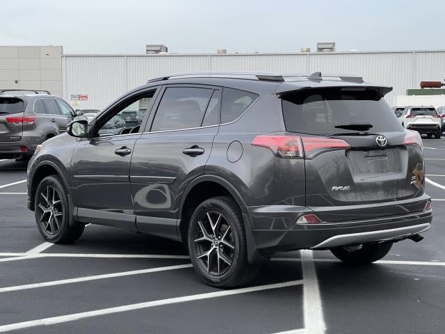 2018 Toyota RAV4 SE AWD (Natl)