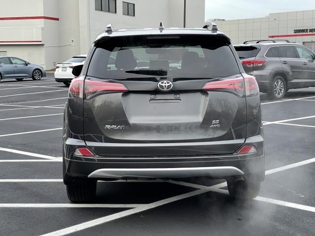 2018 Toyota RAV4 SE AWD (Natl)