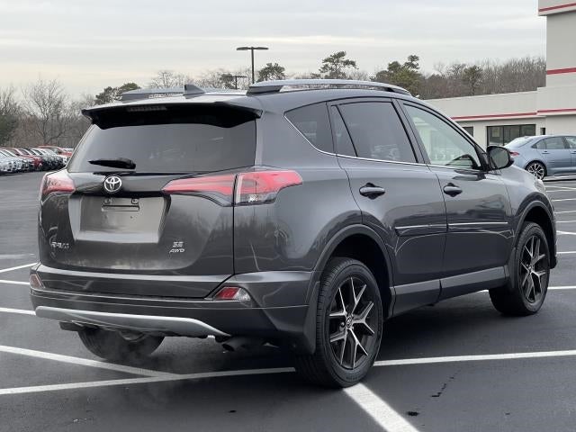 2018 Toyota RAV4 SE AWD (Natl)