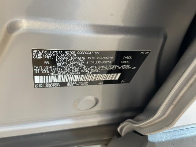 2018 Toyota RAV4 Hybrid SE AWD (Natl)