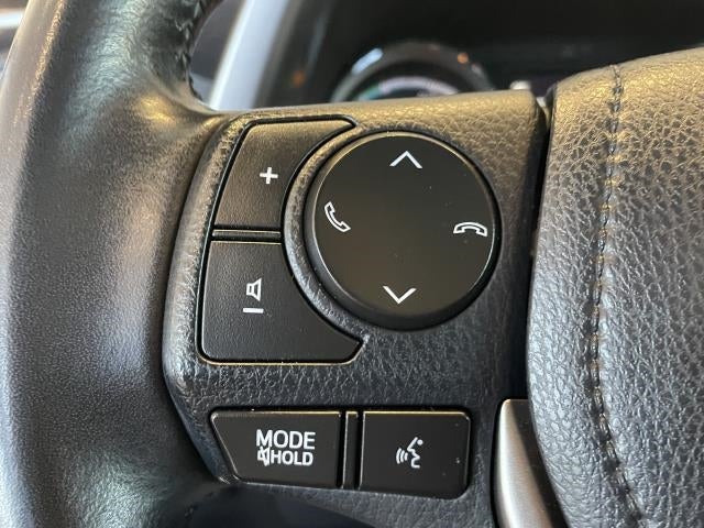 2018 Toyota RAV4 Hybrid SE AWD (Natl)