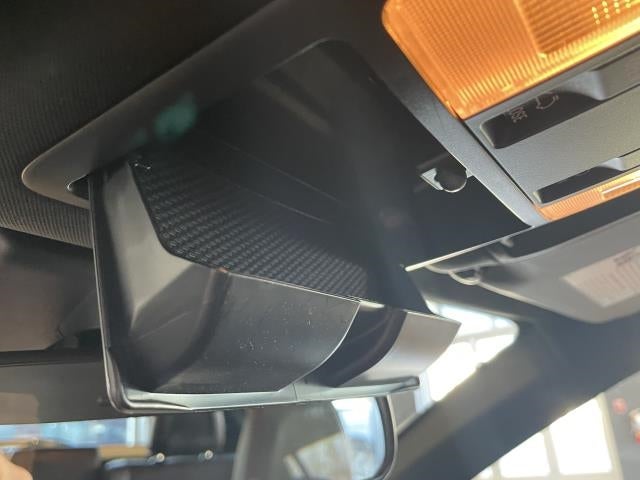 2018 Toyota RAV4 Hybrid SE AWD (Natl)