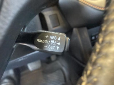 2018 Toyota RAV4 Hybrid SE AWD (Natl)