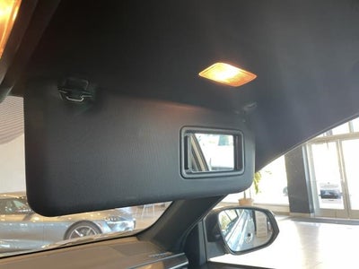 2018 Toyota RAV4 Hybrid SE AWD (Natl)