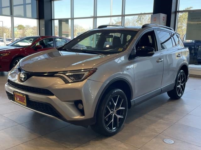 2018 Toyota RAV4 Hybrid SE AWD (Natl)