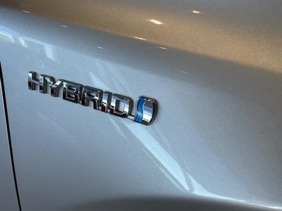 2018 Toyota RAV4 Hybrid SE AWD (Natl)