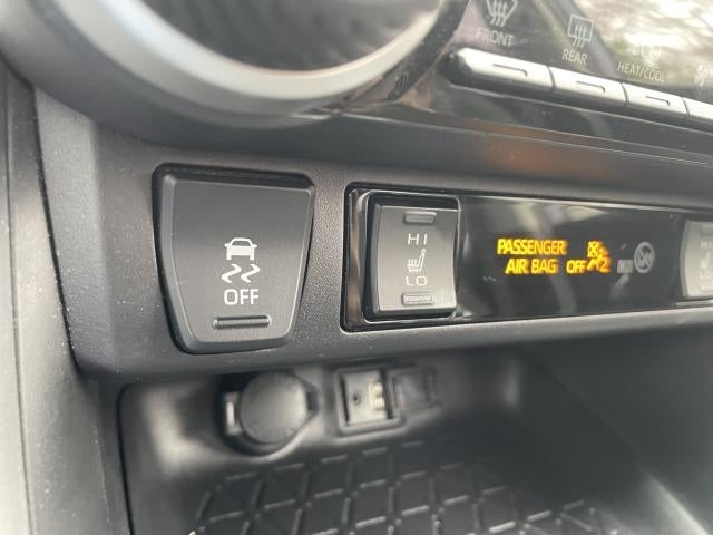 2019 Toyota RAV4 XLE AWD (Natl)