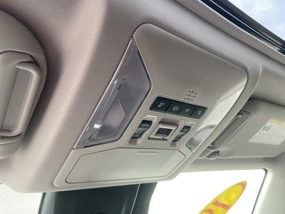 2019 Toyota RAV4 XLE AWD (Natl)