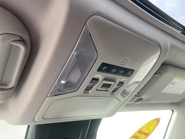 2019 Toyota RAV4 XLE AWD (Natl)