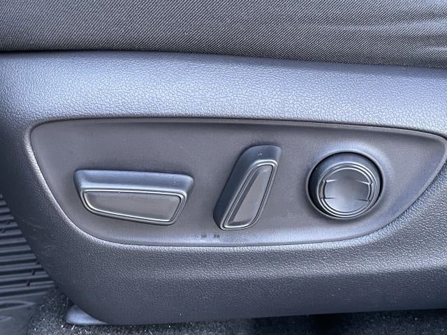 2019 Toyota RAV4 XLE AWD (Natl)