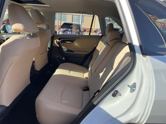 2019 Toyota RAV4 XLE AWD (Natl)