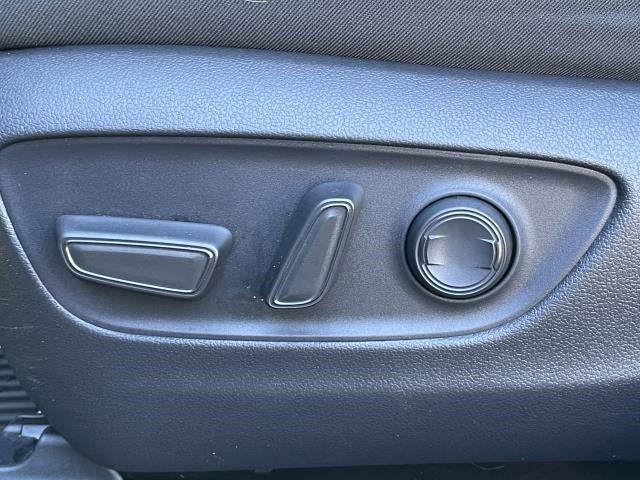 2019 Toyota RAV4 XLE AWD (Natl)