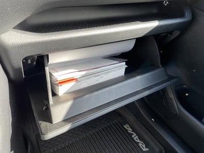 2019 Toyota RAV4 XLE AWD (Natl)