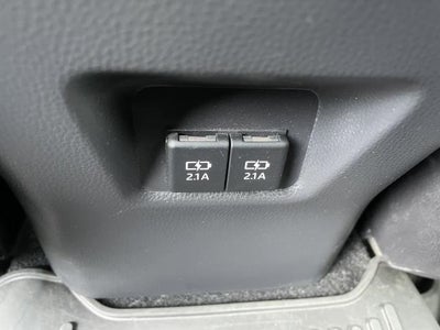 2019 Toyota RAV4 XLE AWD (Natl)