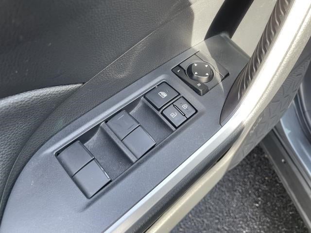 2019 Toyota RAV4 XLE AWD (Natl)