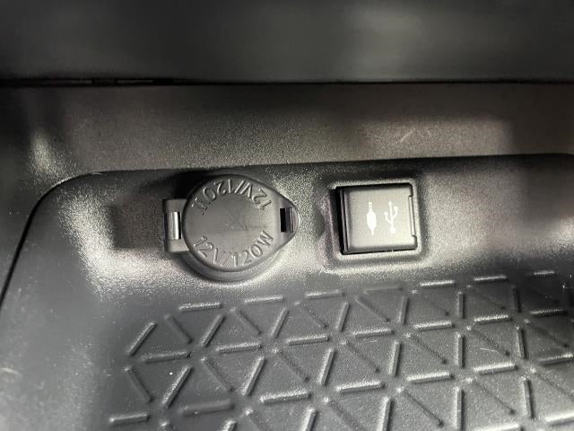 2019 Toyota RAV4 XLE AWD (Natl)