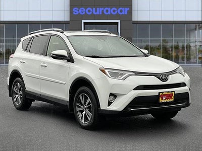 2018 Toyota RAV4 XLE AWD (Natl)