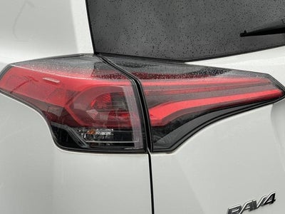 2018 Toyota RAV4 XLE AWD (Natl)
