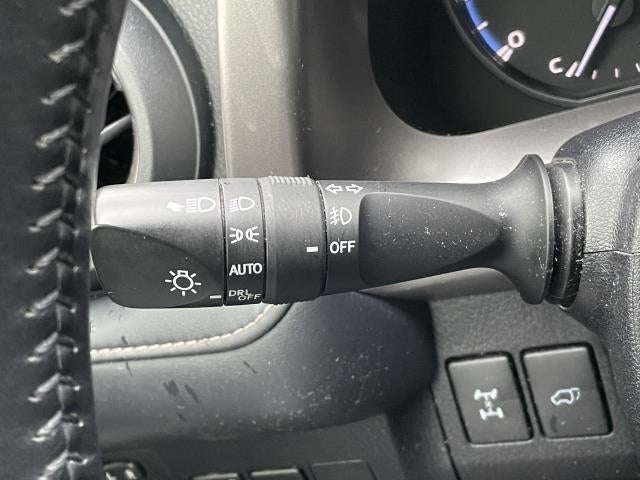 2018 Toyota RAV4 XLE AWD (Natl)