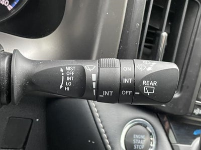 2018 Toyota RAV4 XLE AWD (Natl)