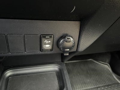 2018 Toyota RAV4 XLE AWD (Natl)