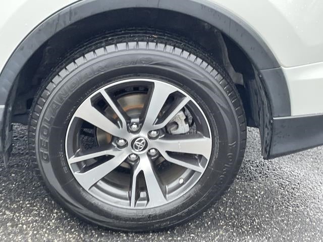 2018 Toyota RAV4 XLE AWD (Natl)