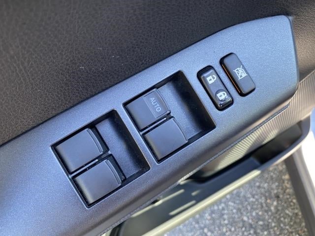 2018 Toyota RAV4 XLE AWD (Natl)