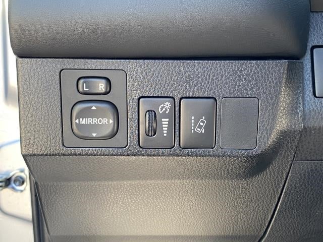 2018 Toyota RAV4 XLE AWD (Natl)