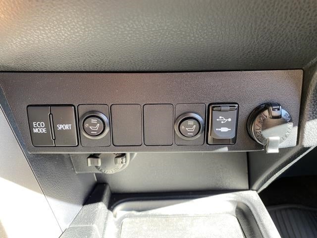 2018 Toyota RAV4 XLE AWD (Natl)