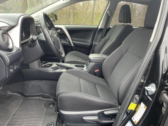 2018 Toyota RAV4 Hybrid XLE AWD (Natl)