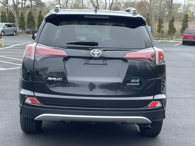 2018 Toyota RAV4 Hybrid XLE AWD (Natl)