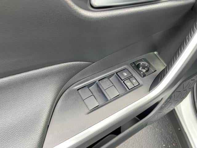 2021 Toyota RAV4 Hybrid XLE AWD (Natl)