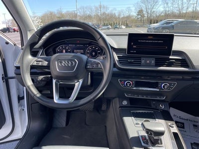 2019 Audi Q5 Prestige 45 TFSI quattro