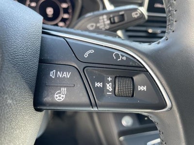 2019 Audi Q5 Prestige 45 TFSI quattro